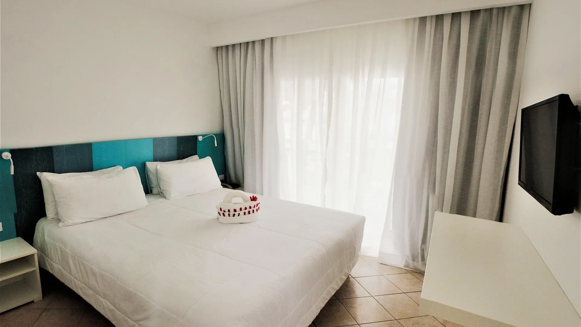 Viva Tangerine By Wyndham, A Trademark All Inclusive Cabarete 4*,