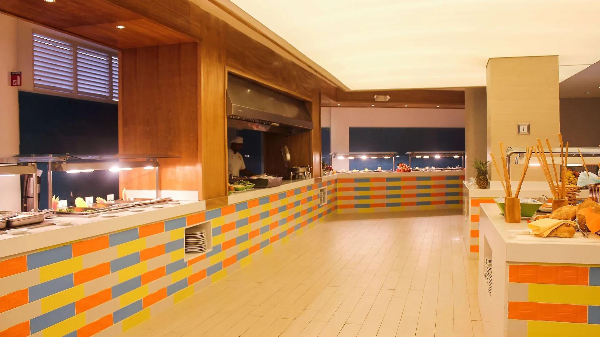 Viva Tangerine By Wyndham, A Trademark All Inclusive Καμπαρέτε